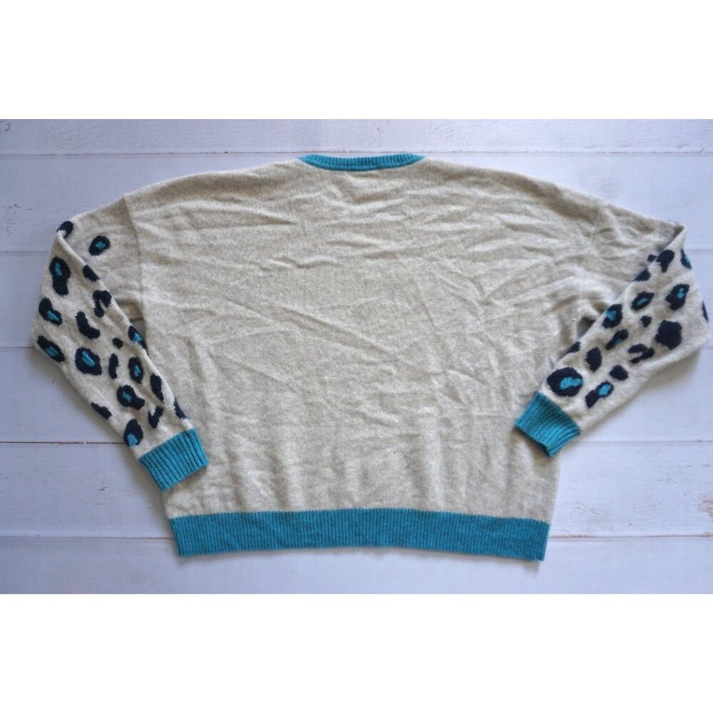 Duffy Leopard Sleeve Boxy Cashmere Sweater - Size M - Picture 2 of 5